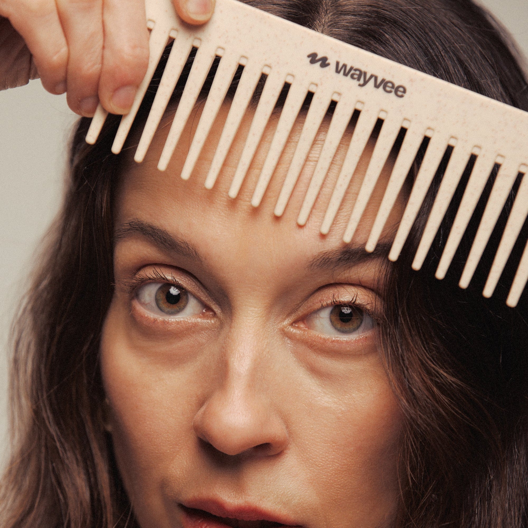 Wide Tooth Detangling Comb